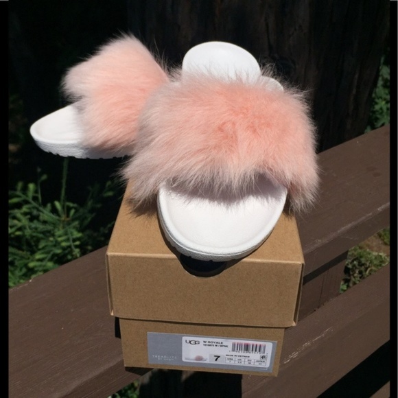 Brand New UGG Lamb Fur Pink Slide - Picture 7 of 8